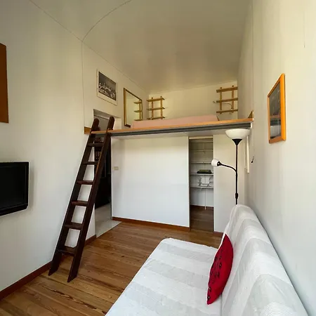 Apartmán Grazioso Bilocale In Palazzo Liberty In Zona Porta Susa