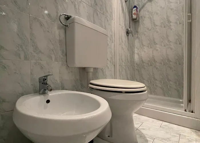 Grazioso Bilocale In Palazzo Liberty In Zona Porta Susa *