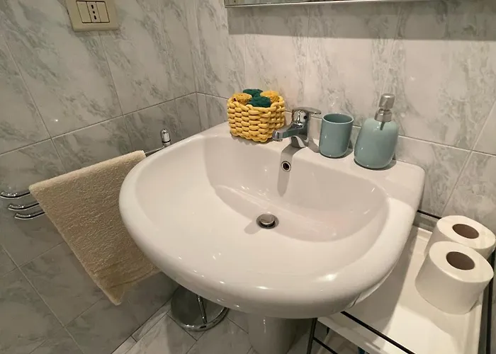 Grazioso Bilocale In Palazzo Liberty In Zona Porta Susa